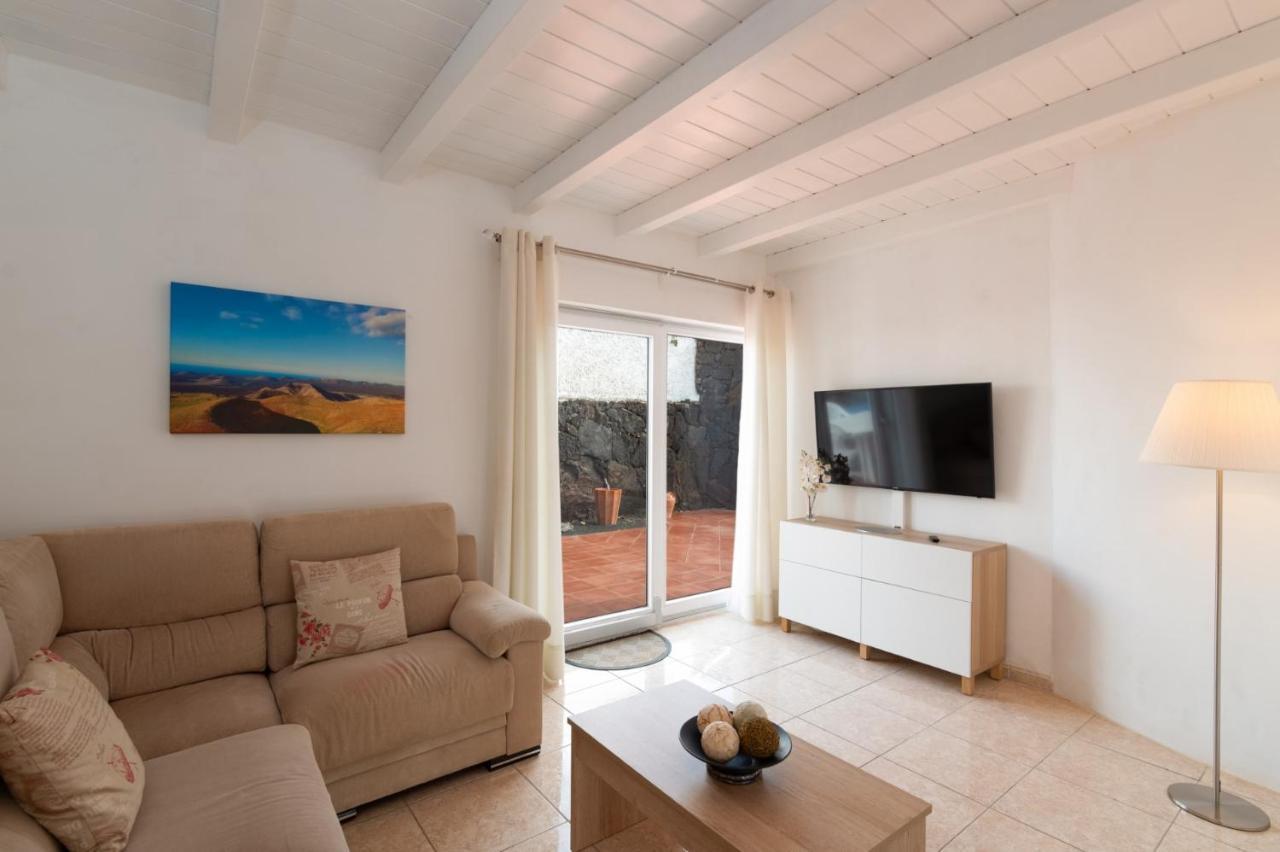 Villa Sarita Sol By Villa Plus Playa Blanca  Ngoại thất bức ảnh
