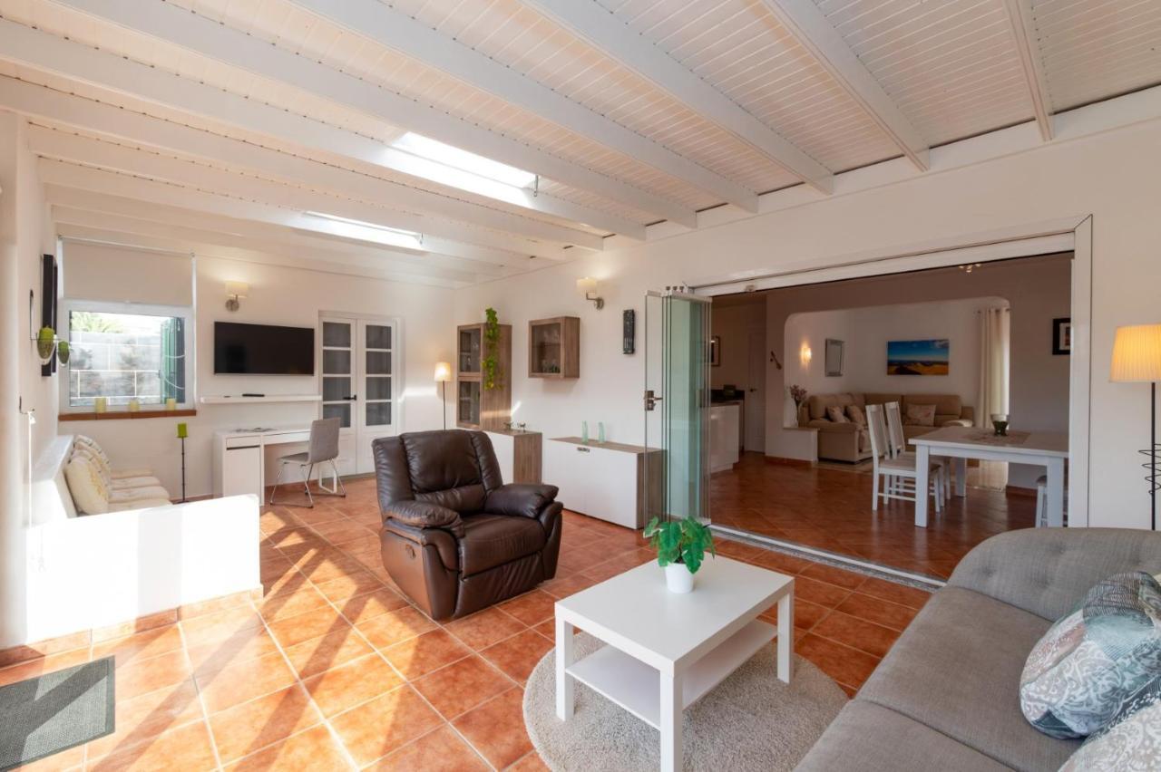 Villa Sarita Sol By Villa Plus Playa Blanca  Ngoại thất bức ảnh